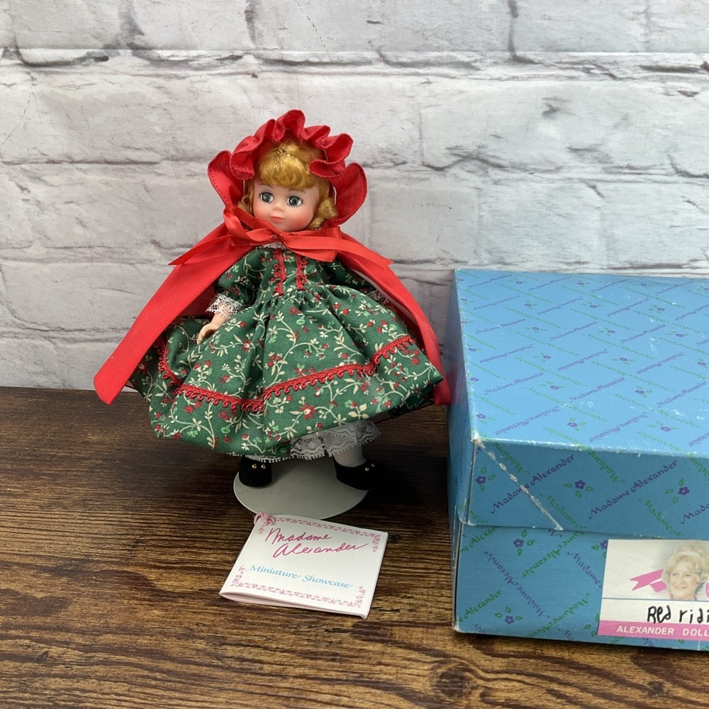 Madame Alexander Miniature Little Red Riding‎ Hood 8 Inch Doll w Tags & Box